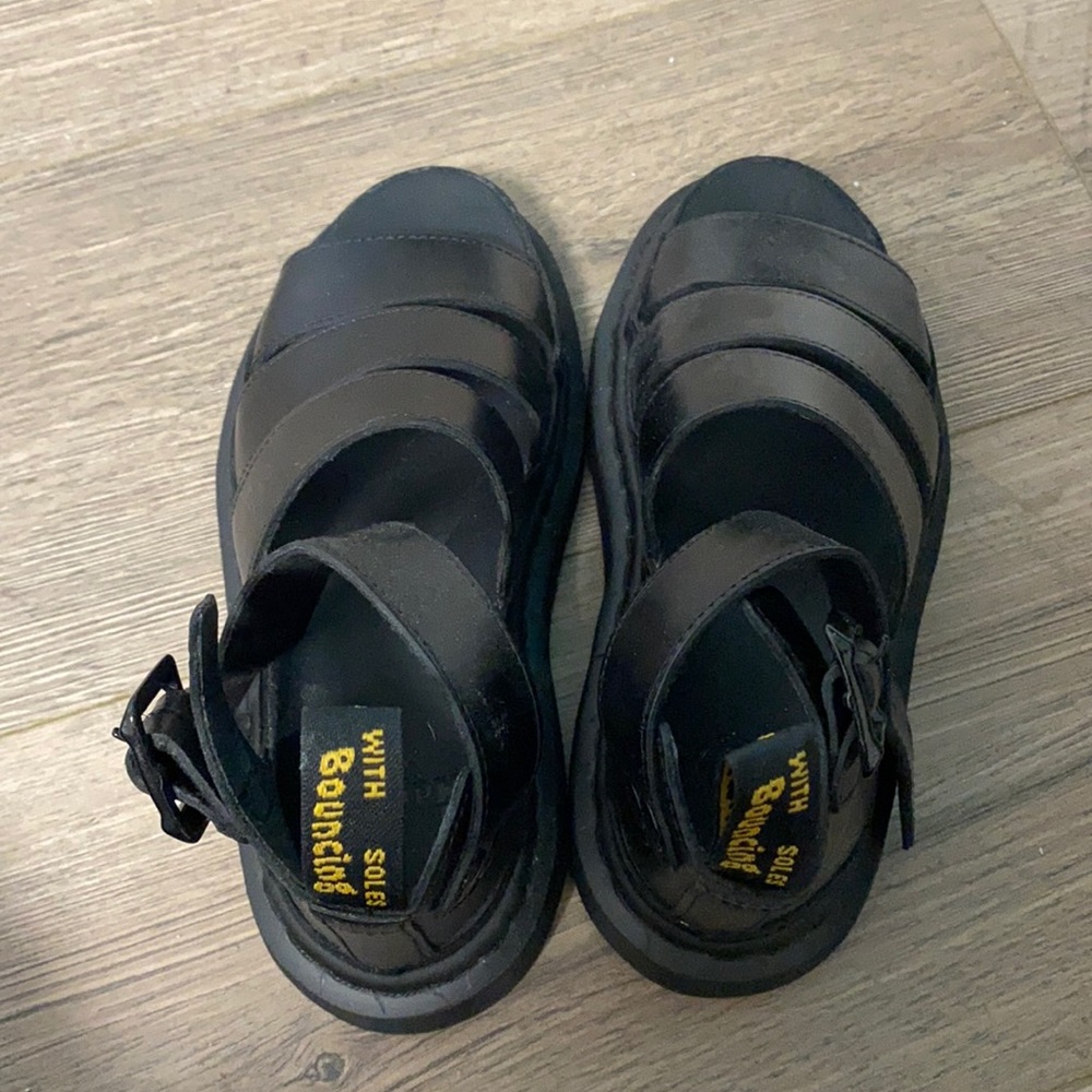 Women’s Doc Marten Sandals/ Dr. Martens